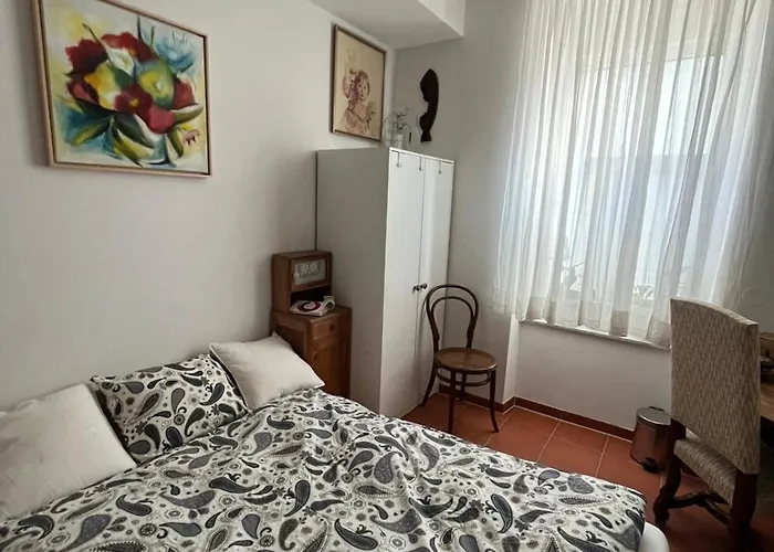 Daire With Mediterranean Charm